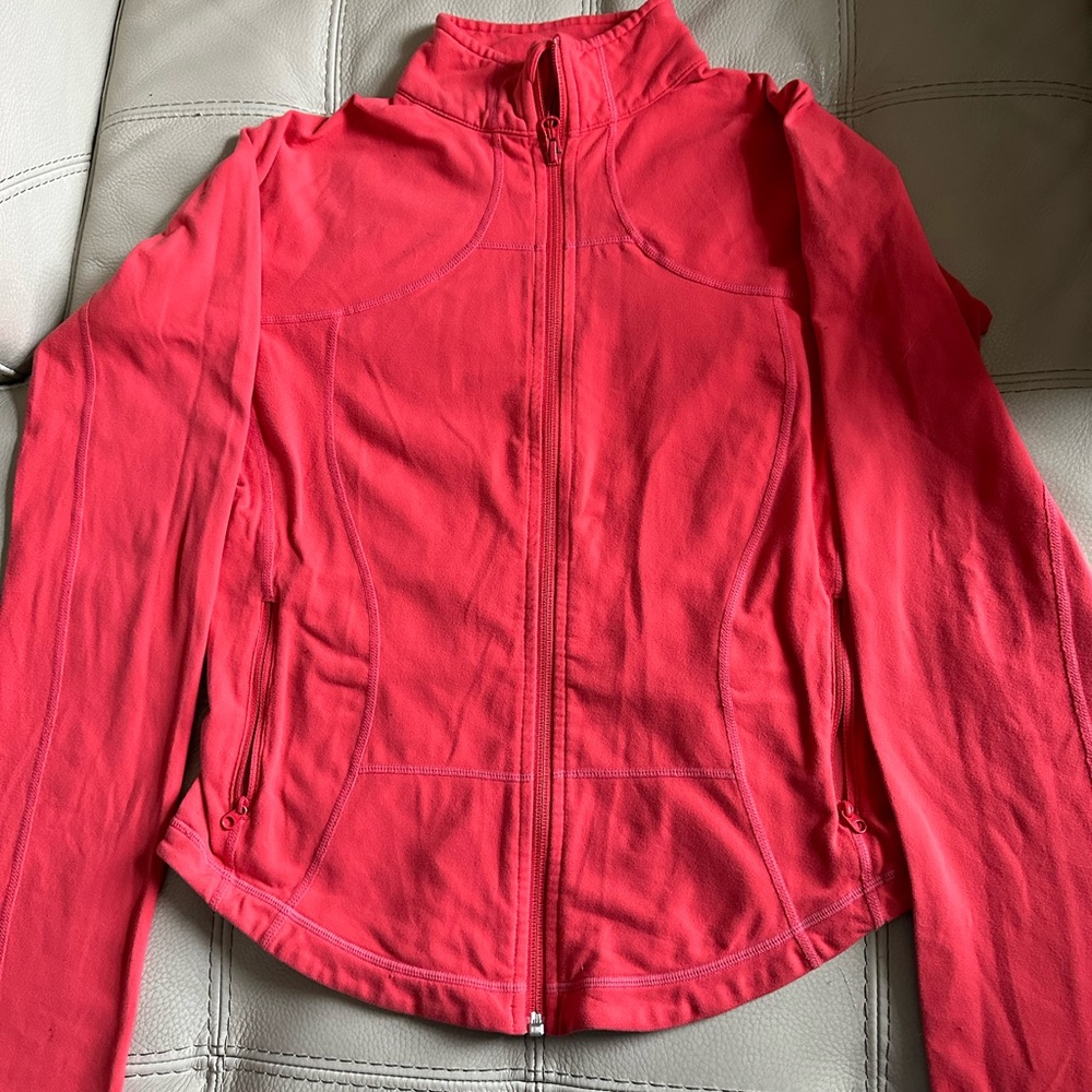 Lululemon lightweight women’s running jacket